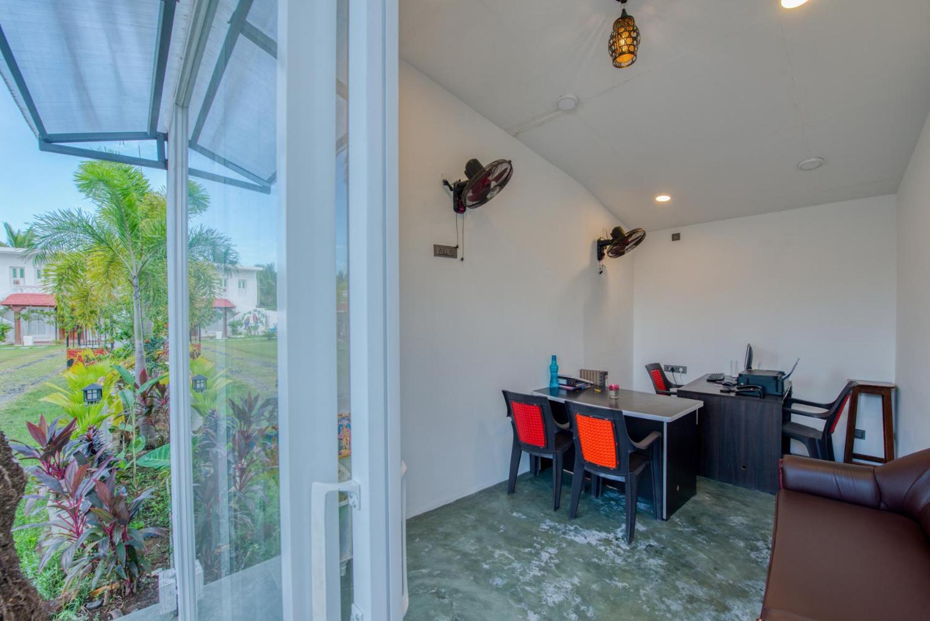Le Epic Resort Virampattinam Exterior photo